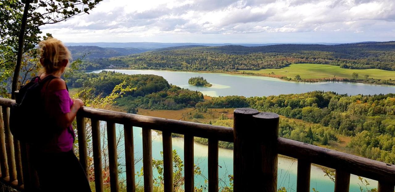 Le Jura En Toutes Saisons Piscine, Spa, Location Vtt, Balades 2Cv, Climatisation Bonlieu ภายนอก รูปภาพ